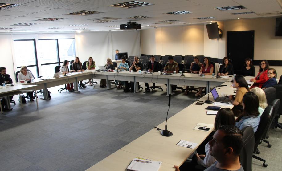 Força Tarefa capacita profissionais de mais de 200 municípios do estado do Paraná