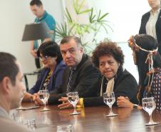 Governos federal e estadual assinam protocolo para fortalecer a rede de proteção a infância 