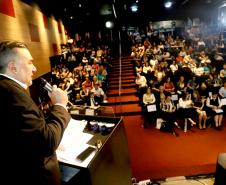 Ney Leprevost palestra no seminário “Marco Legal da Primeira Infância”