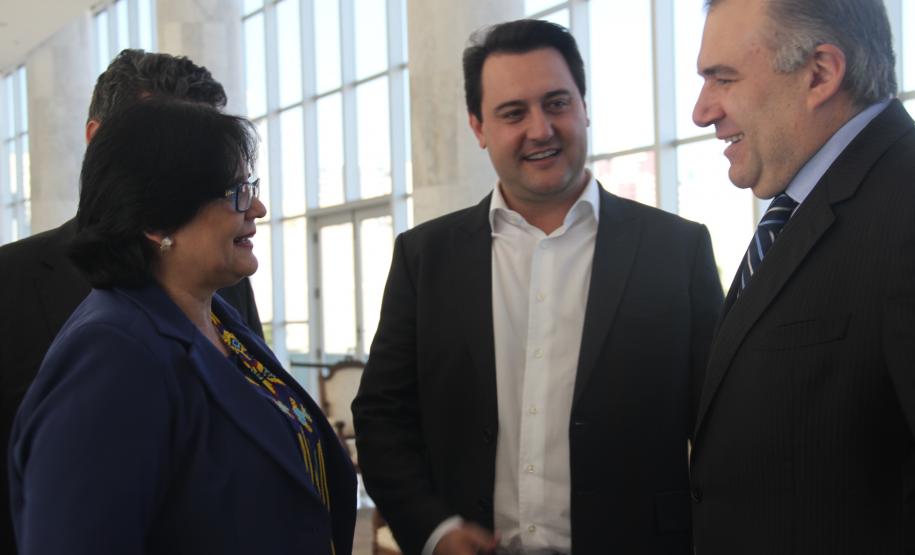 Governos federal e estadual assinam protocolo para fortalecer a rede de proteção a infância