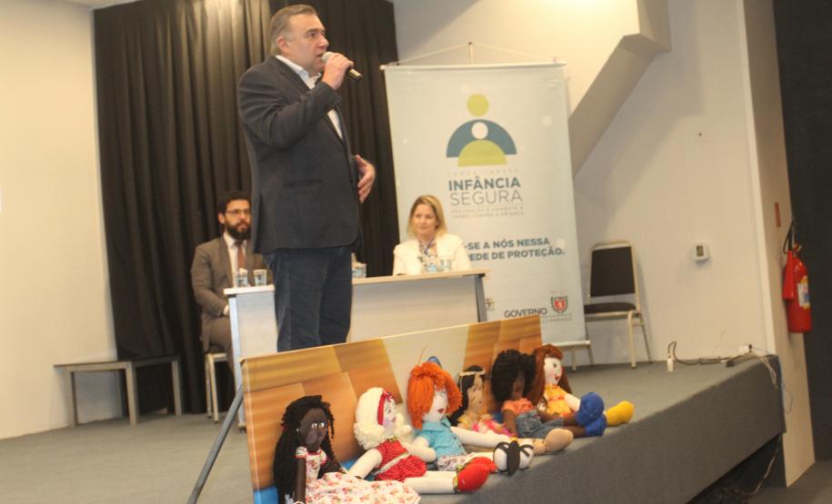 Seminário debate escuta especializada de criança e adolescente vítima ou testemunha de violência