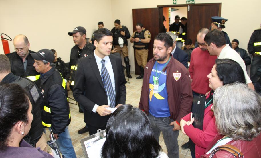 Sejuf promove ação de prevenção ao uso de vans escolares clandestinas